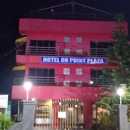 Bed and Breakfast On Point Plaza Муруд Экстерьер фото