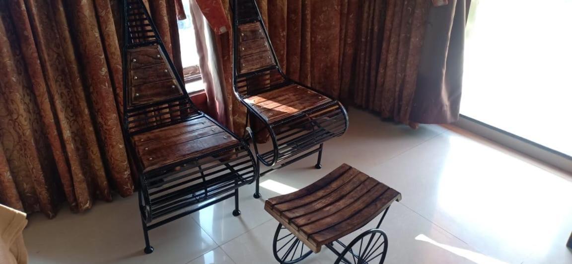 Bed and Breakfast On Point Plaza Муруд Экстерьер фото