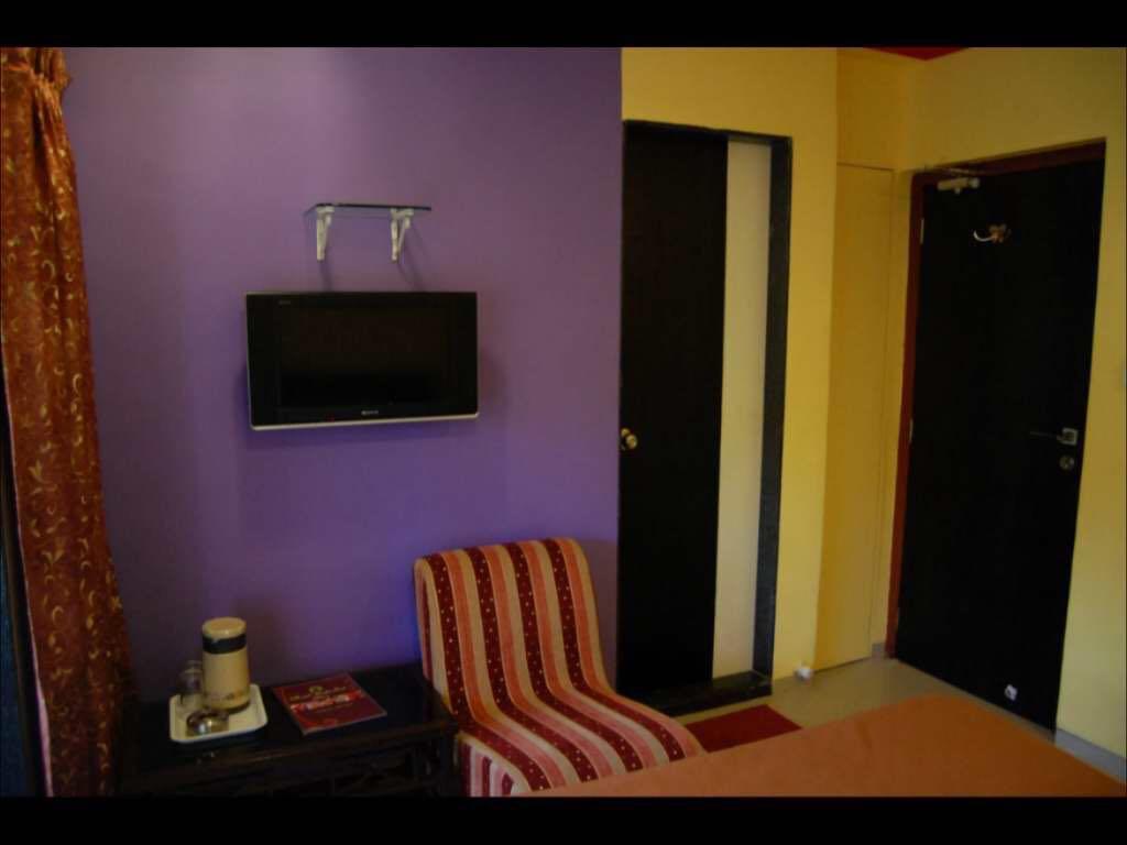 Bed and Breakfast On Point Plaza Муруд Экстерьер фото